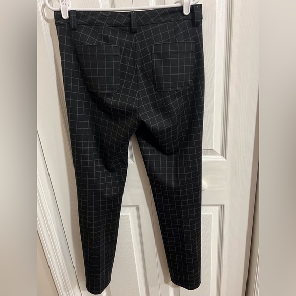 Calvin Klein Black pants with Grey pin stripe Size 6 - Picture 3 of 7